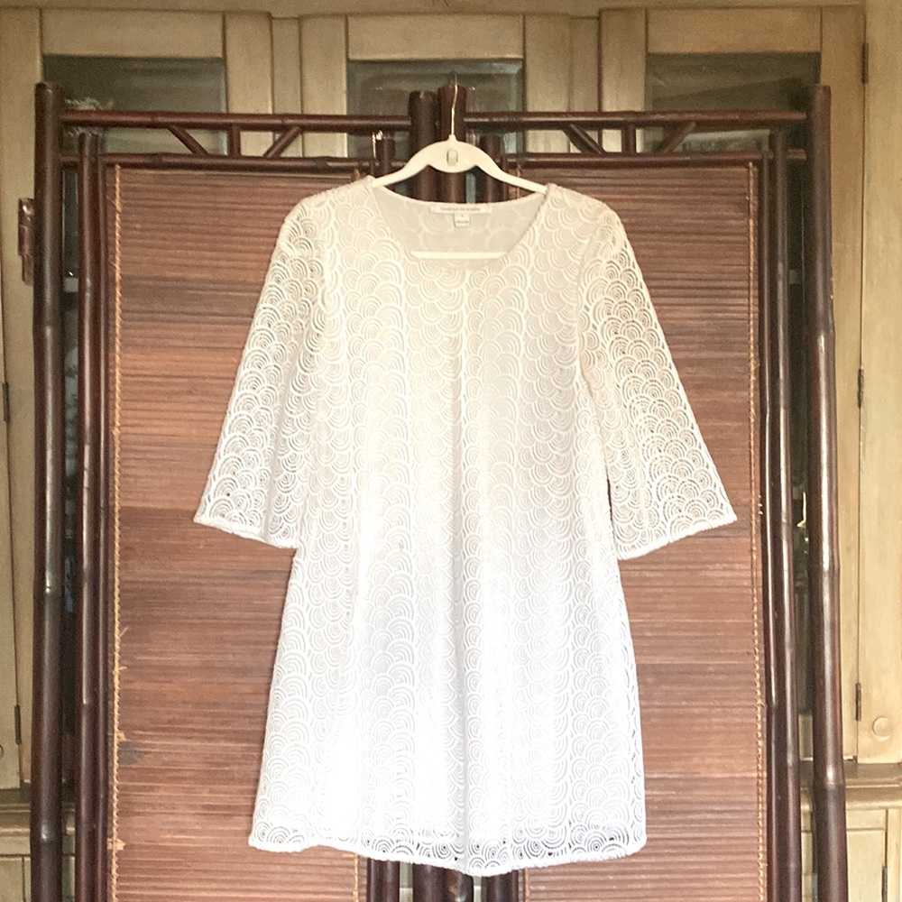 White long sleeve multi layer dress